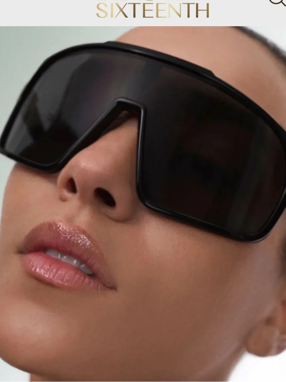 New The Shield black  Sunglasses Lenox and sixteenth